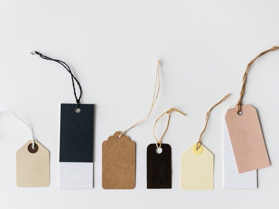 product tags and labels