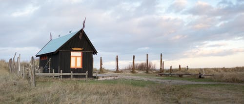 tiny home living